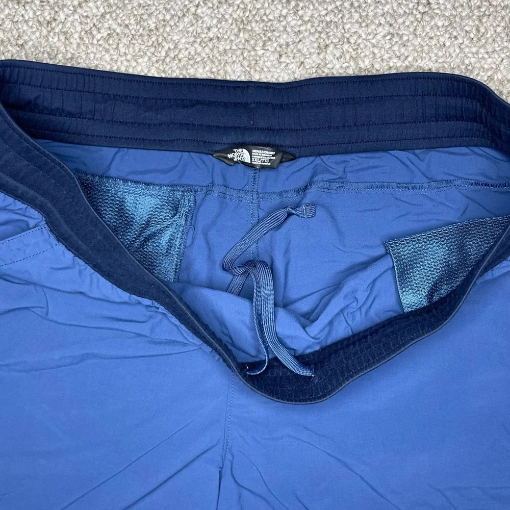 The North Face shorts